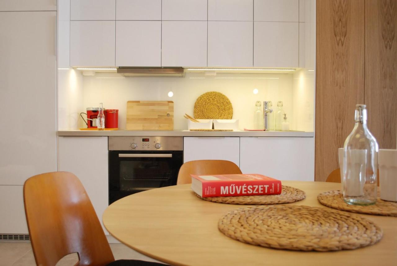 Stylish Studios Apartment In The City Center With Air Conditioning Budapest Extérieur photo