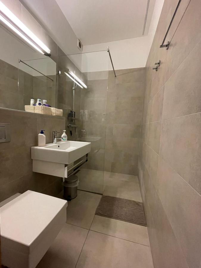 Stylish Studios Apartment In The City Center With Air Conditioning Budapest Extérieur photo
